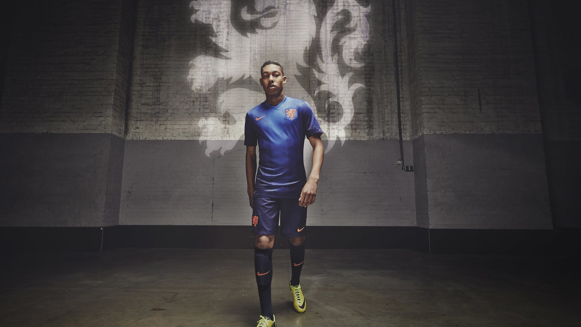 里昂的黄昏，墨西哥的黎明，当C罗成为全球足球的十字路口